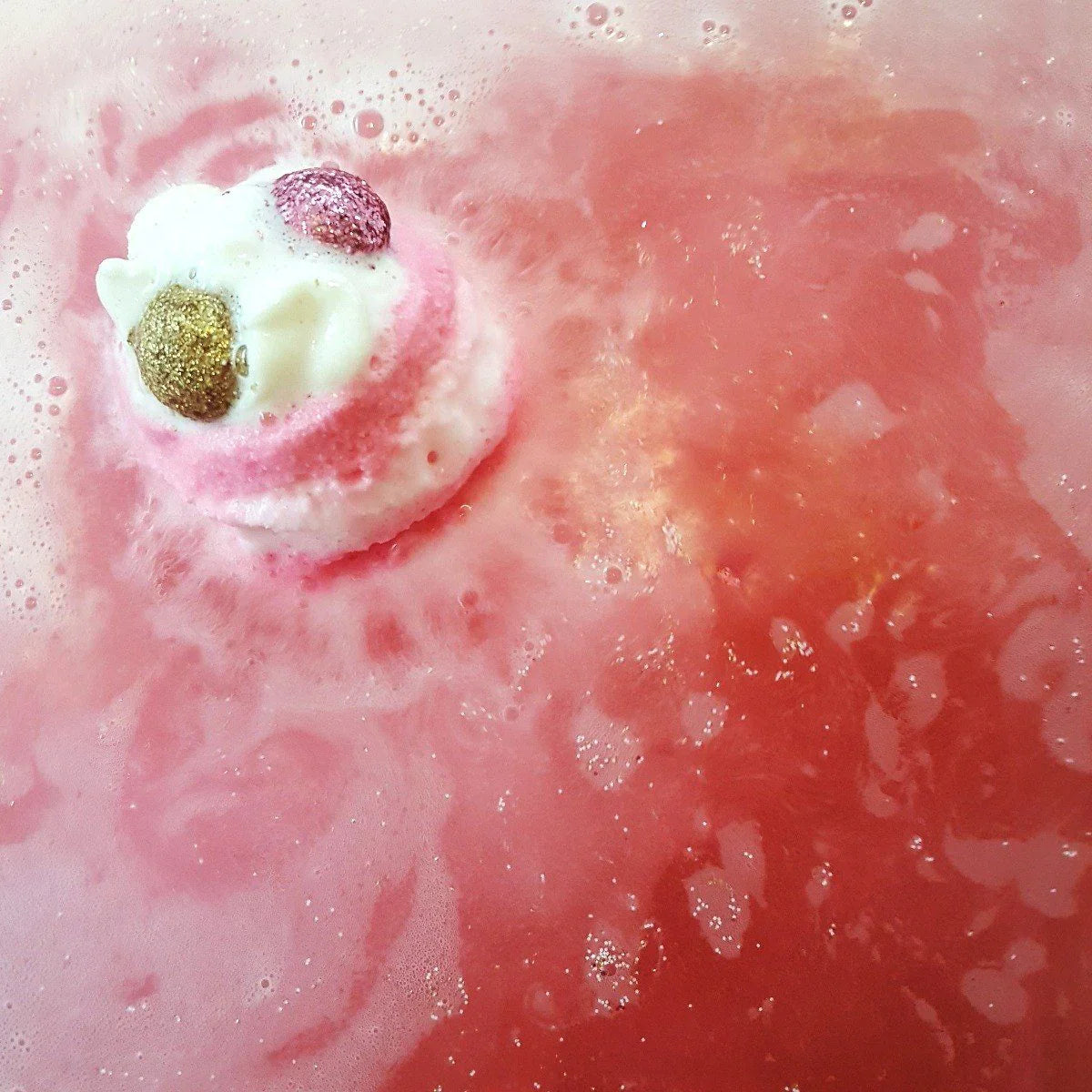 All That Glitters Bath Blaster
