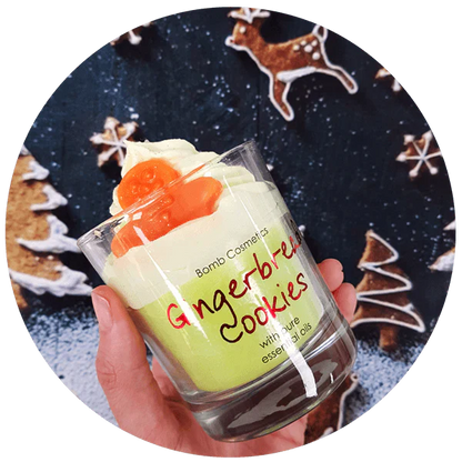 Gingerbread Cookies Piped Candle